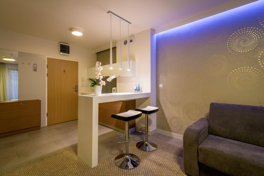 Rest Apartments Вроцлав Номер фото
