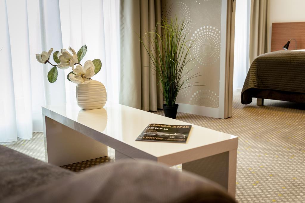Rest Apartments Вроцлав Номер фото