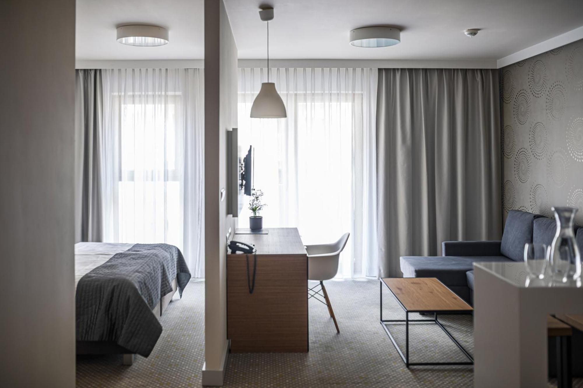 Rest Apartments Вроцлав Экстерьер фото